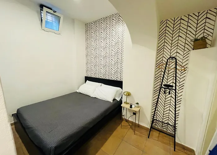 Casa Amicitia Piazza Di Spagna Apartamento *
